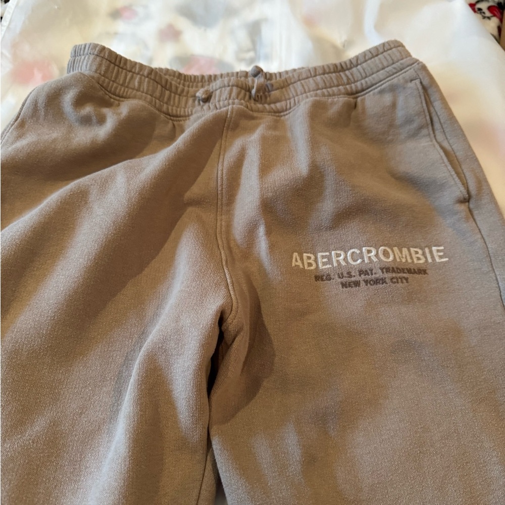 Abercrombie & Fitch Men's Gray Sweatpants